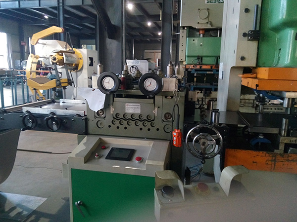 客戶調機現(xiàn)場