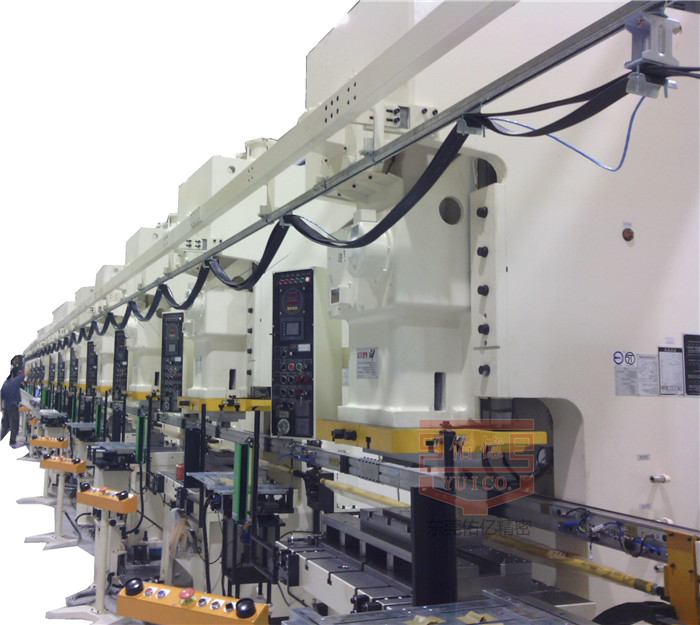 如何做好連桿式機械手安全保障工作？